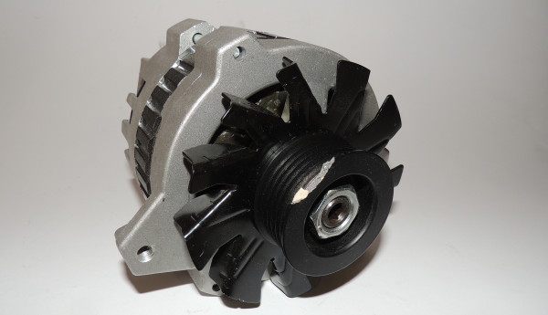Lichtmaschine Chevrolet Van G20 Bj.1987-1991 (105A) Laufrolle Defekt!